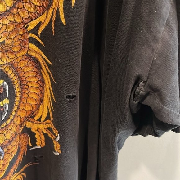 Vintage  2XL dragon tee - Picture 2 of 5